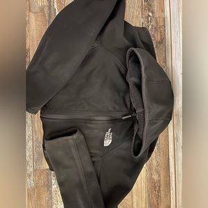 North Face women’s xs full zip hooded